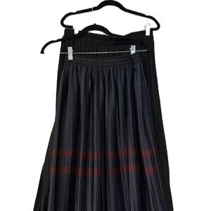 Black & Navy Midi A-Line Pleated Skirt for Work Sz l bundle